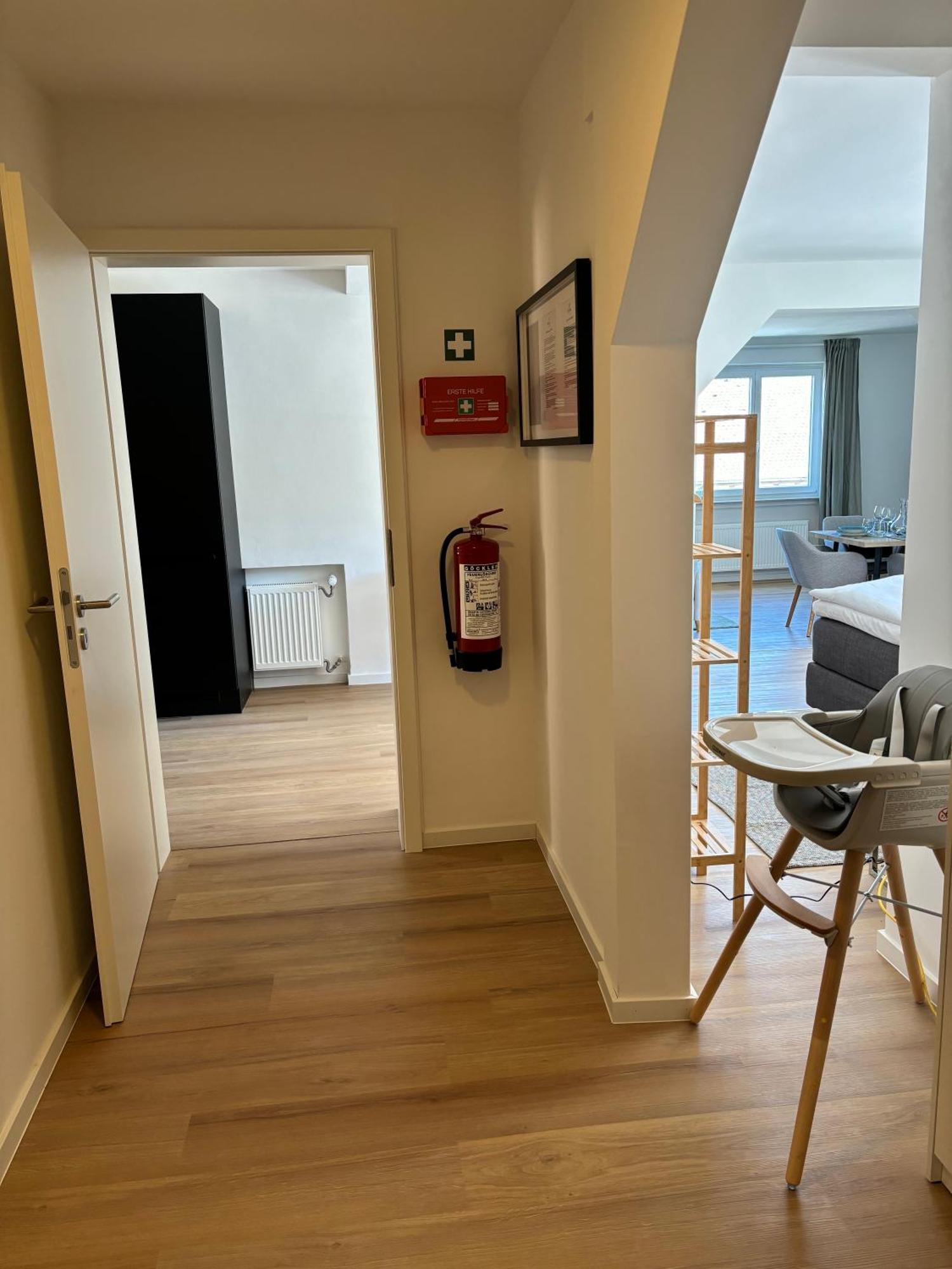Gesamte Wohnung, Kueche, Parkplatz, Terrasse Bad Bellingen Exterior photo